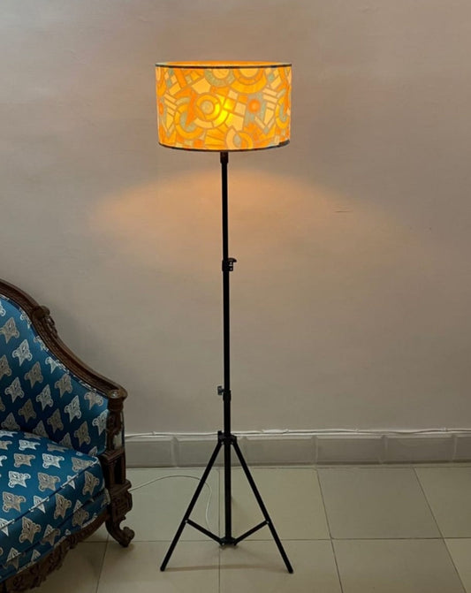 Tripod Amber Lamp